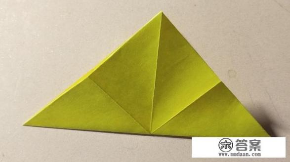 折纸八瓣花的手工教程? 折纸八瓣花的手工教程?