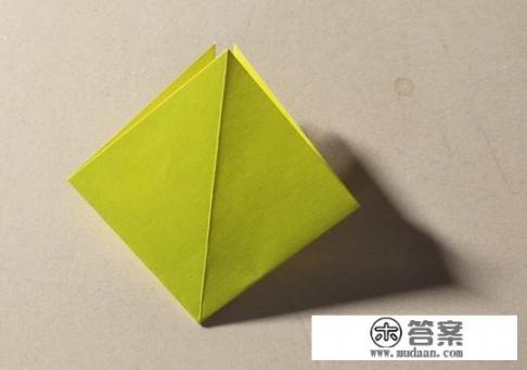 折纸八瓣花的手工教程? 折纸八瓣花的手工教程?