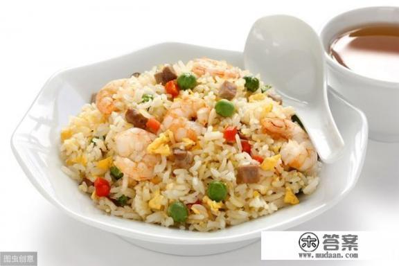 请问饭店做炒饭用的米饭该如何蒸?