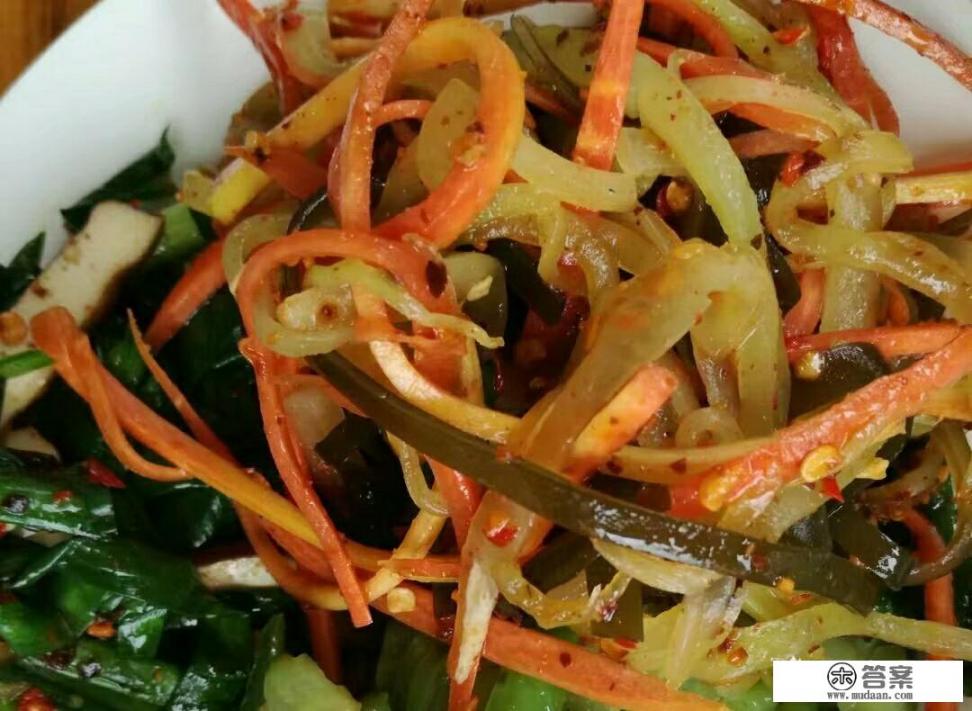 胡萝卜有哪些营养？怎么做最好吃？