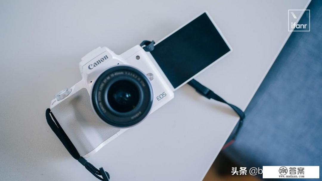 索尼a6000值得买吗？