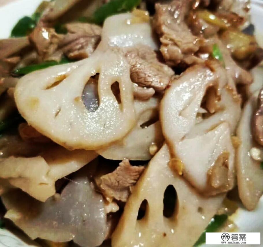 在家做饭，你最拿手的4个菜是哪些？