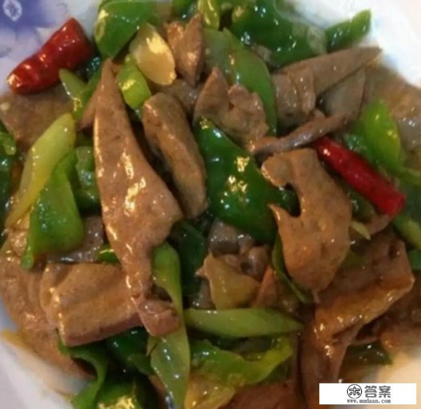 在家做饭，你最拿手的4个菜是哪些？