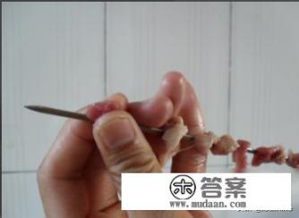 正宗羊肉串的腌制方法是什么？
