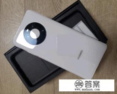 最近想入手一个华为手机,不知道选哪个,在纠结,有什么建议? 最近想入手一个华为手机,不知道选哪个,在纠结,有什么建议?