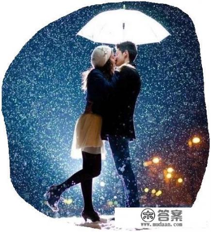 大学生谈恋爱的好处与坏处？