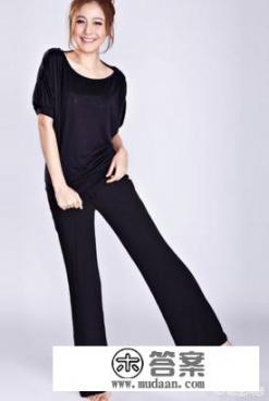 去练瑜伽要准备哪些东西？穿一般运动服可以把？