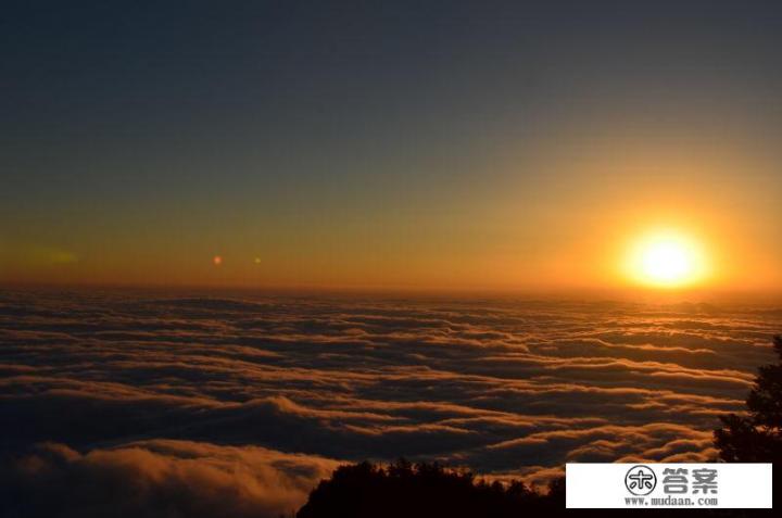 成都有哪些适合爬山的地方可以推荐？