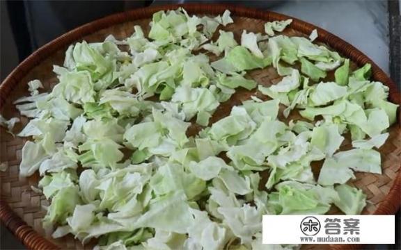 正宗泡菜的腌制方法和配料？