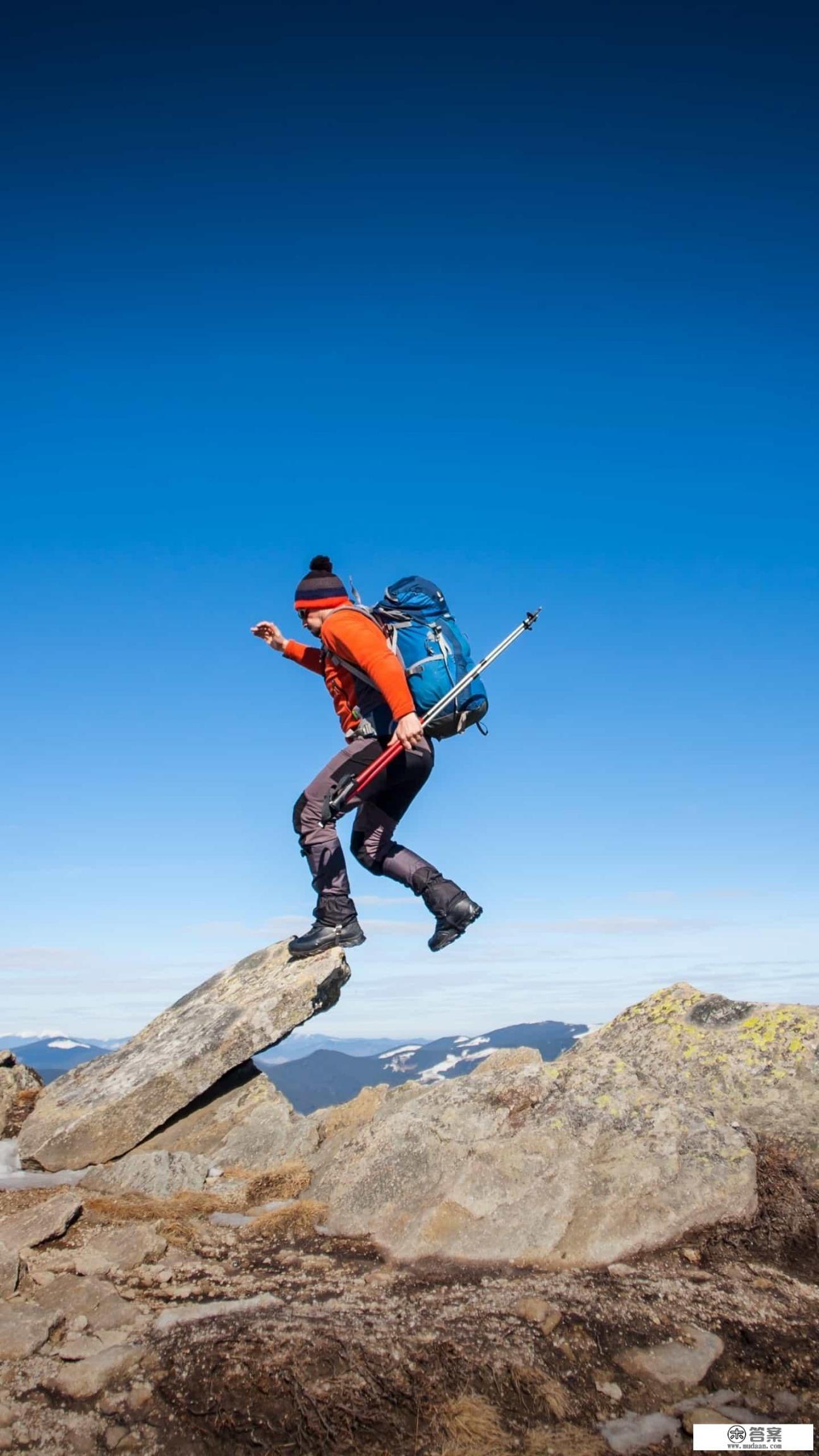 信用卡欠了10万逾期了还不起该怎么办？哪位大神能出个主意？