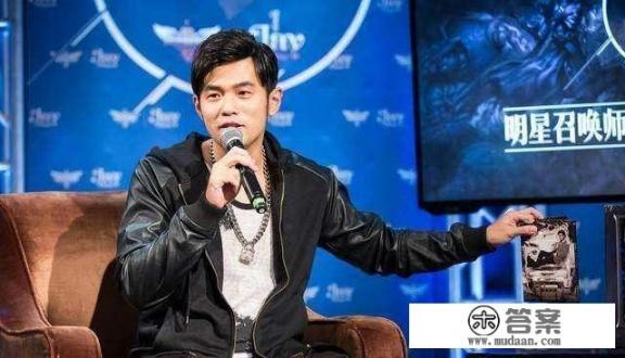 除了贪玩蓝月，还有哪些明星代言过游戏？