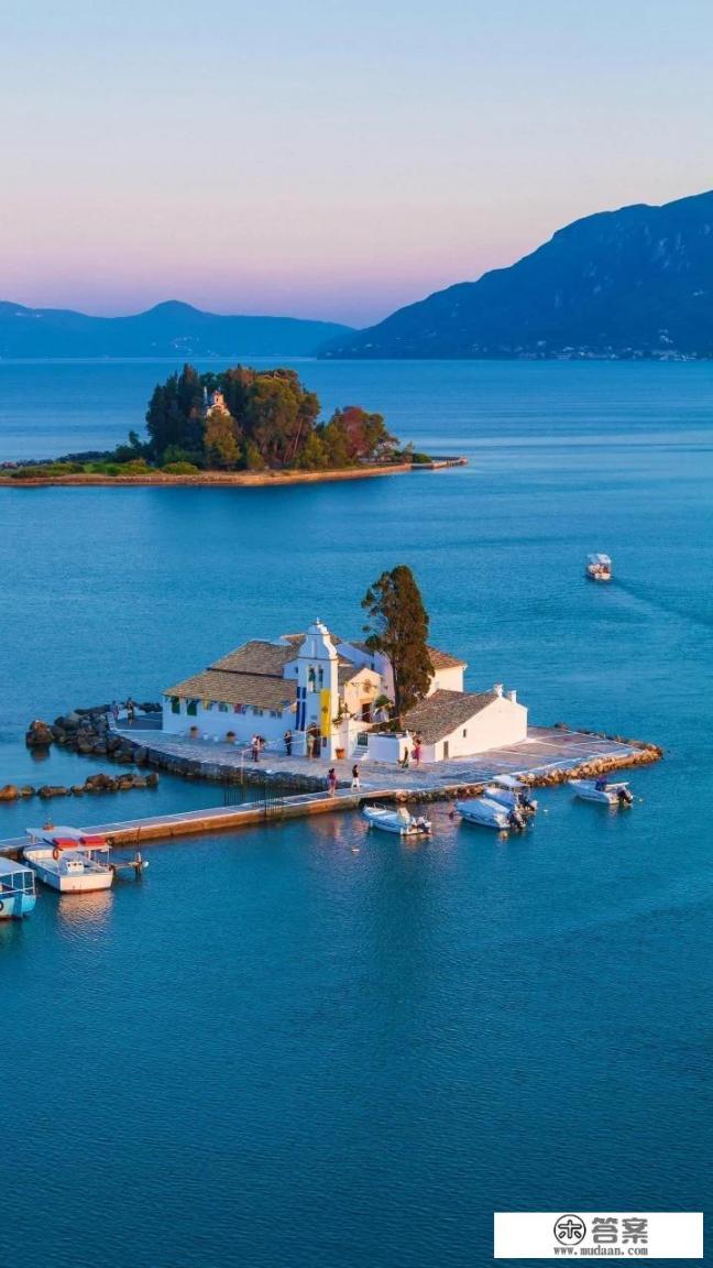 那些“女儿奴”爸爸们，为何喜欢女儿？