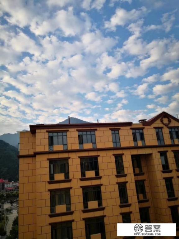 现在那种旅游地产，带康养性质的房子值得购买吗？