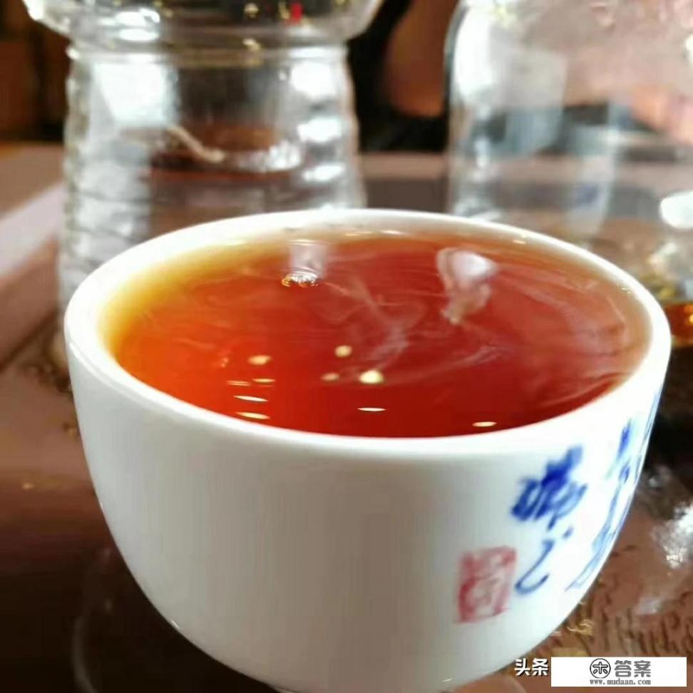 黑茶存放多久才能算上好茶，黑茶现在喝的人多不多，市场怎么样？