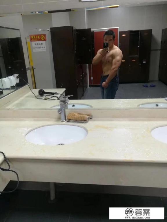 肱三头肌锻炼方法有哪些？