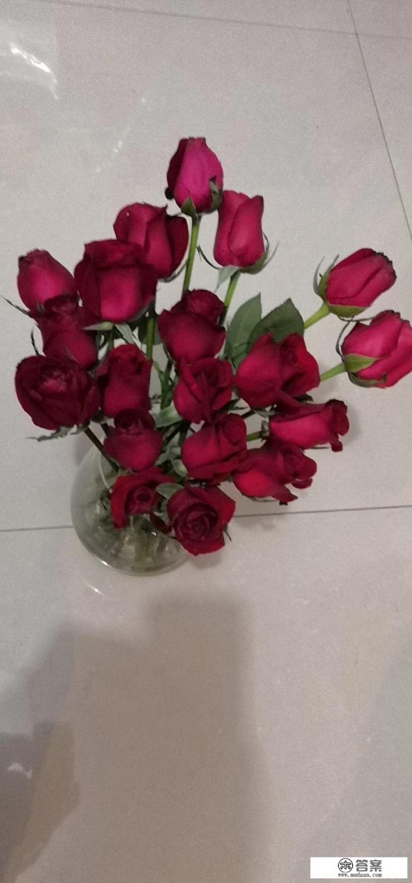 一个男对我说爱是相互的是什么意思？相互是什么意思？