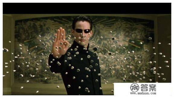 现在的游戏越来越真实了，有没有可能未来的人可以在游戏里生活？