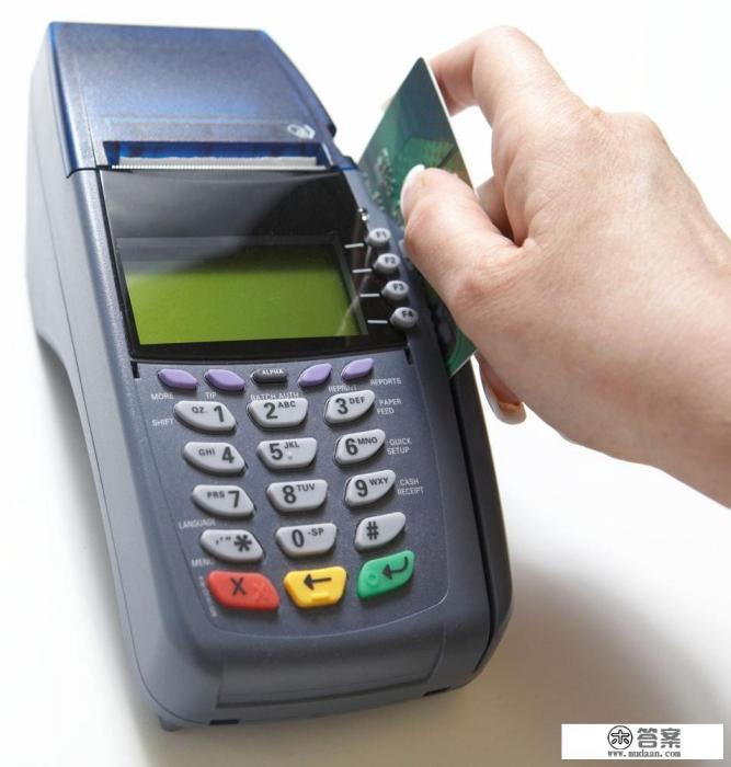 信用卡欠款超过额度是什么情况用卡超信用额度算逾期？