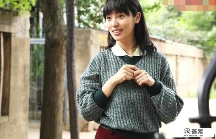 穿越小说镜什么，女主穿越到男主小时候，然后又马上穿越到男主青年时期，又穿越到男主成年黑化后？