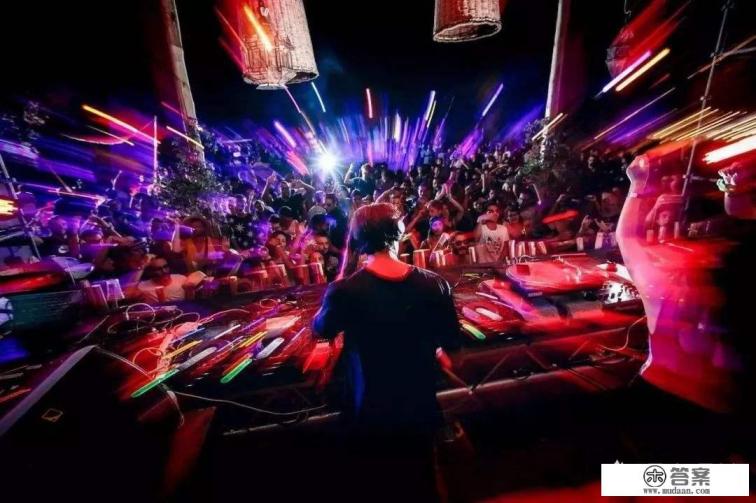 为什么换了手机屏幕打王者不好玩？