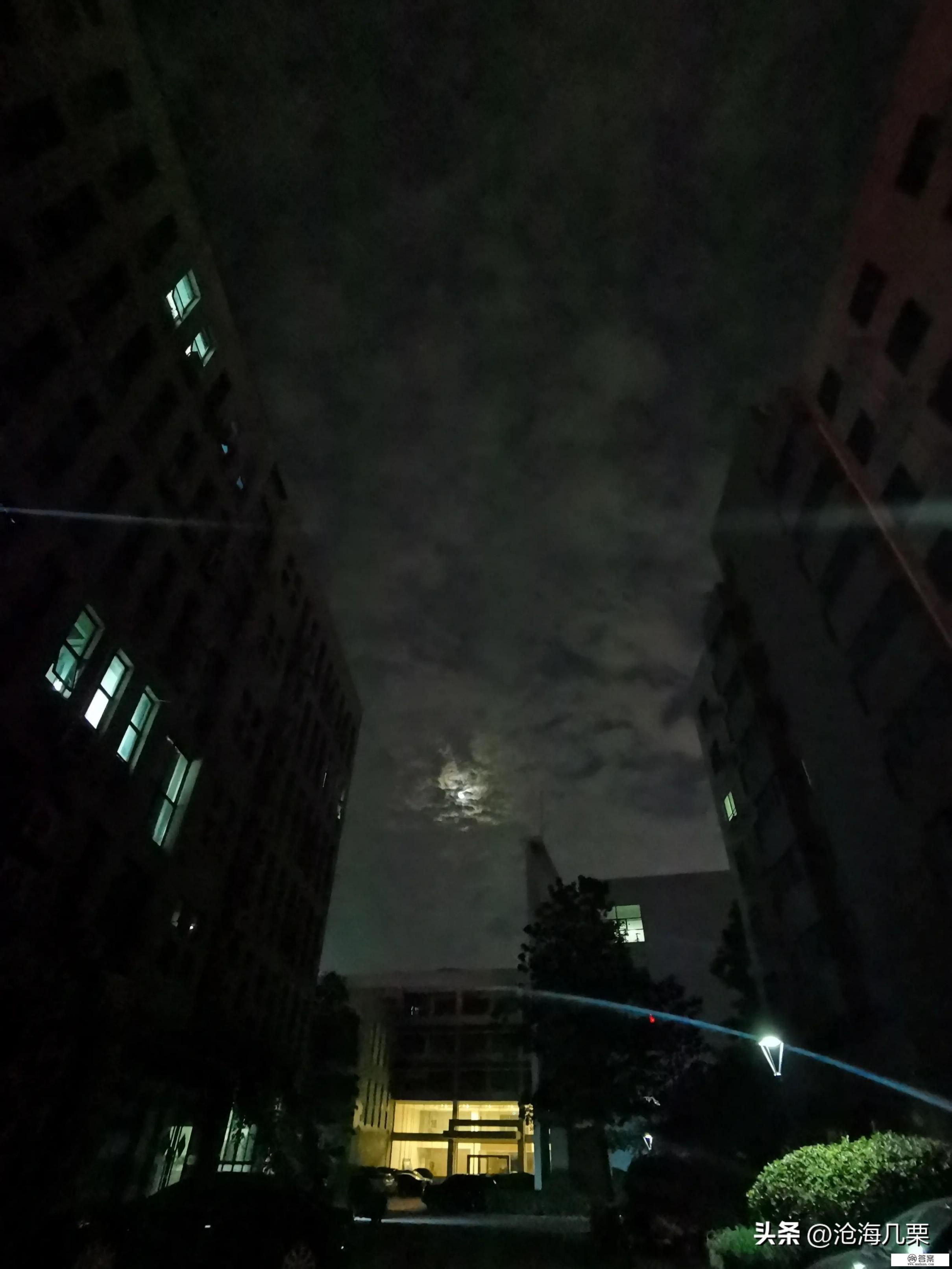 一部三年前的华为Mate30 Pro，放到2022年还能打过千元机吗？