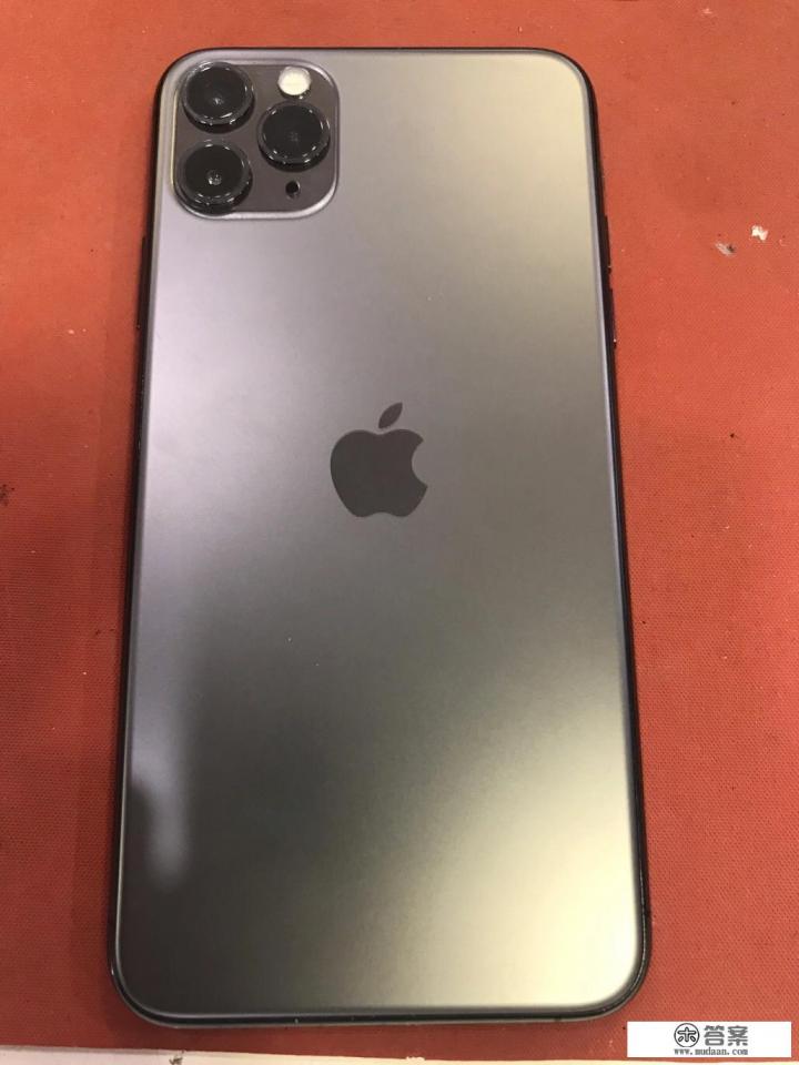 苹果11pro max出厂价？