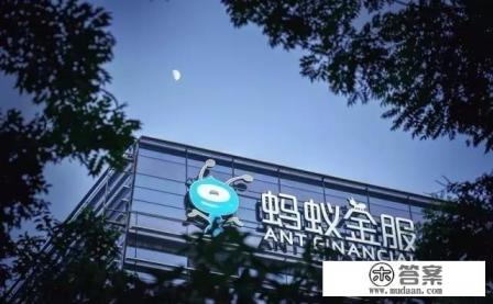 现在有花呗借呗，为什么还有人开信用卡？