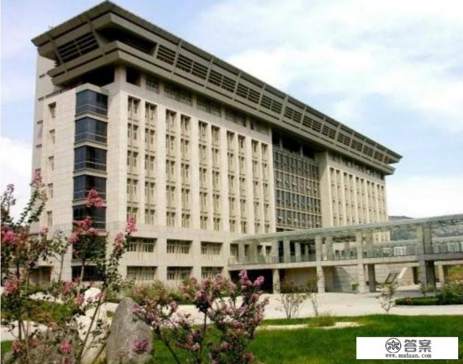 济南人文历史？