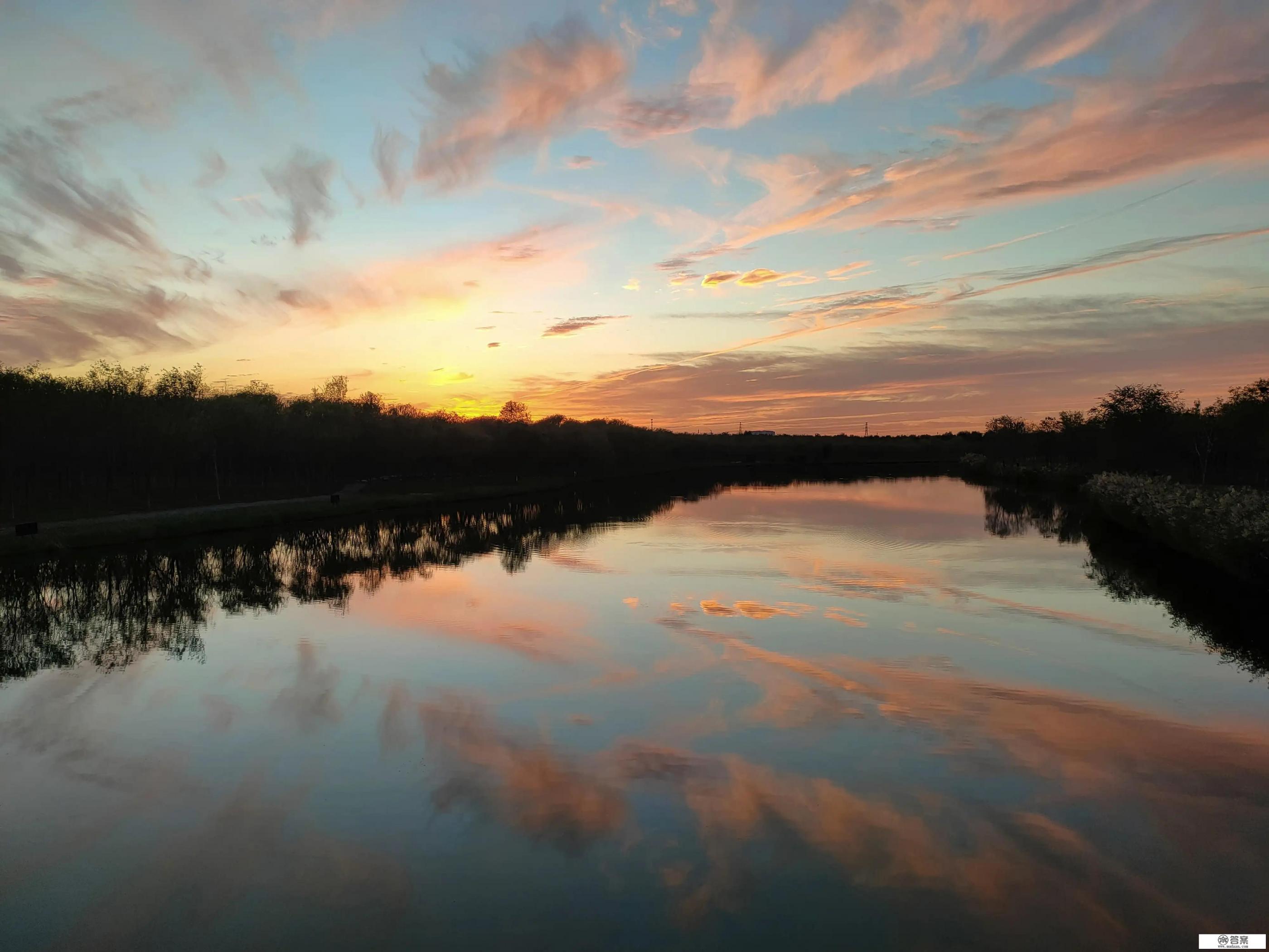 如果出去旅游，自驾游有什么利弊？