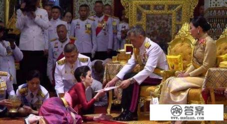 求一些已完结的古风小说，穿越或非穿越的都行，带点宫斗的最好，比如像《睿敏皇贵妃》这个就很好看。长一？