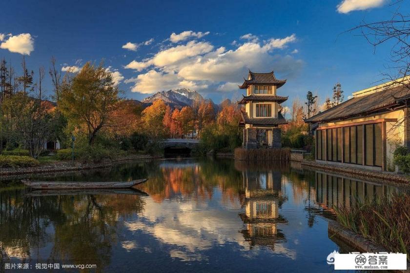 丽江旅游和黄山旅游哪个更具竞争力？