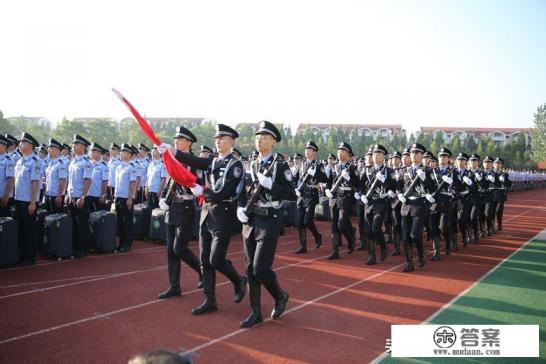 我儿考上了南京森林警察学院，前景如何？