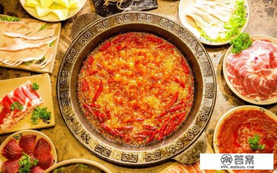 十一长假为什么西安，重庆游客数据高于成都，为何这两个城市旅游收入是成都一半左右？