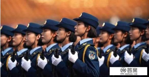 大学生当兵都干什么？