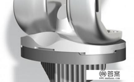 膝关节置换手术怎么做的？人工假体如何选择？