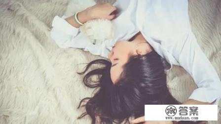 靠婚姻改变了命运的那些女人，现在都过得怎样呢？