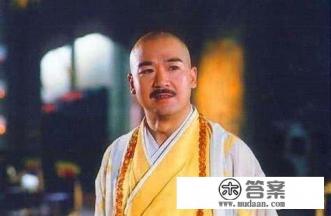 倚天屠龙记小说原著小说写杨逍灭绝师太？