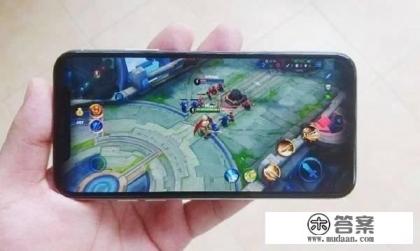 面对一个超级爱玩游戏的媳妇都是怎么面对的？