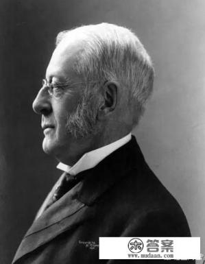 哈佛大学近代历任校长都有谁？有女校长吗？