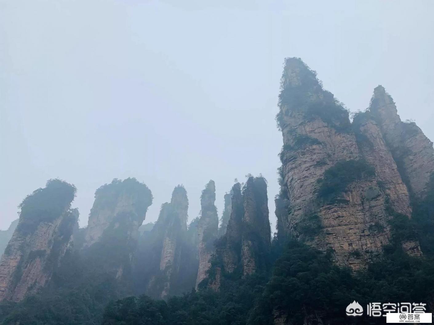 近期计划去旅游，这个季节去哪里最好玩，求一篇好玩省钱的旅游攻略？