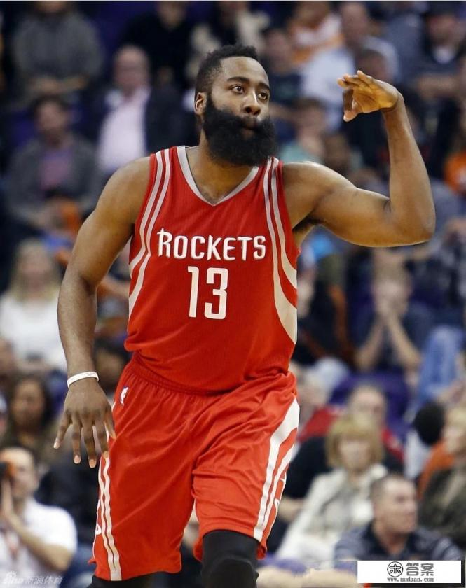 哈登的胡子又浓又密，而且容易脏，他的女朋友不会因此嫌弃吗？