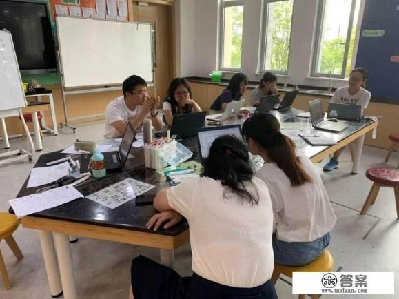 现在的我越来越喜欢在安静的环境思考，所以我选择在农村生活，我是不是老了？