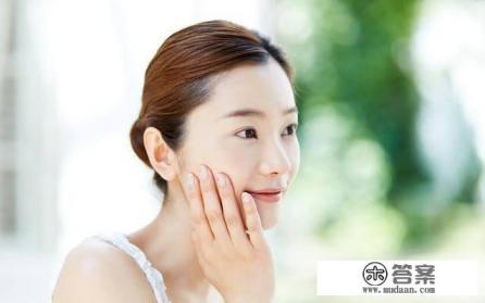 如何才能快速美白保湿脸?