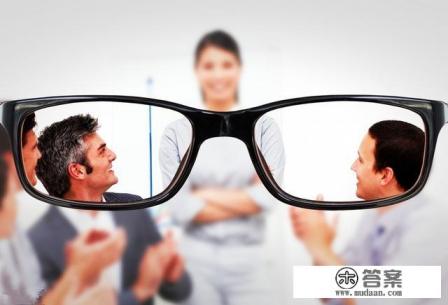 戴眼镜是否能减缓眼睛度数加深? 戴眼镜是否能减缓眼睛度数加深?