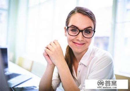 戴眼镜是否能减缓眼睛度数加深? 戴眼镜是否能减缓眼睛度数加深?