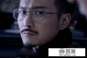 《白夜追凶》第二季会和指纹的另一部小说《刀锋上的救赎》有关系么？