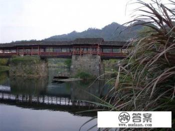 黄山到婺源有客车吗？