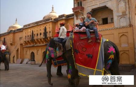 想问下现在去印度尼西亚旅游安全吗？