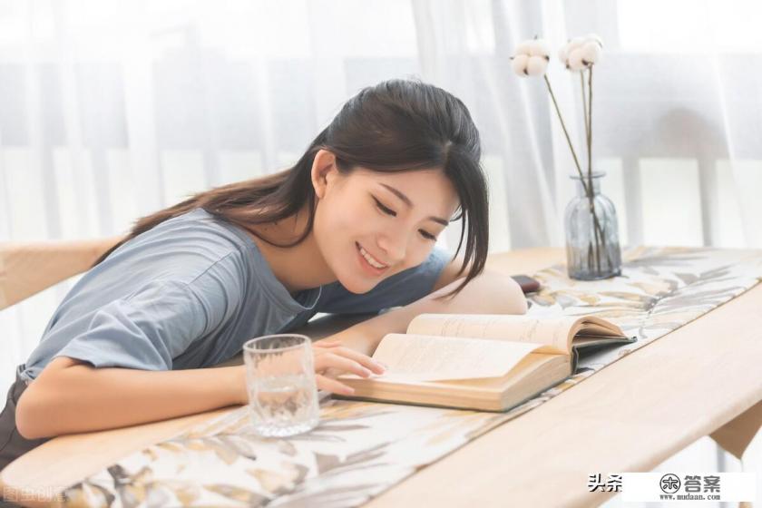 复旦社会科学实验班的政治学与行政学、行政管理、国际政治、社会学、社会工作5个专业哪个最好？就业前景？