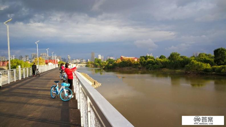 什么是定制旅游产品？